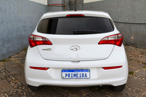 Imagem 5 de 11 de Hb20 Comfort Plus 1.0 Manual Completão Só De Brasília