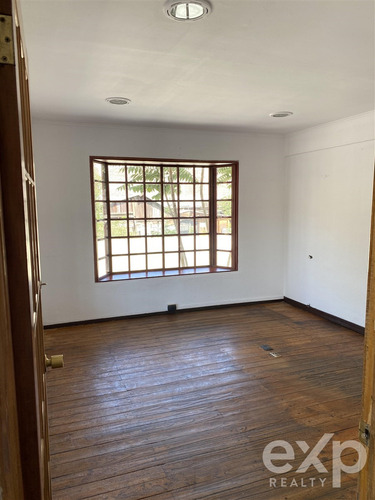 Bodega De 656 M2 En Venta En Recoleta