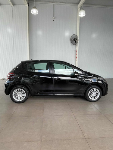 Imagen 5 de 20 de Peugeot 208 Allure 1.5 Nav 2017 Lesbleus