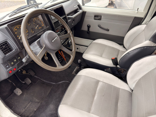 Suzuki Samurai 1.3 Metal/lona