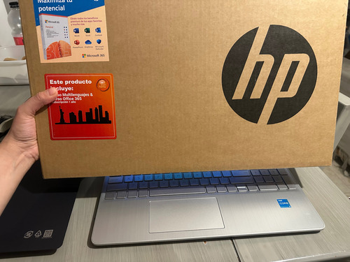 Hp Laptop 15.6 Core I3 15-dy2791wm 8gb Ram Windows Home (Usado)
