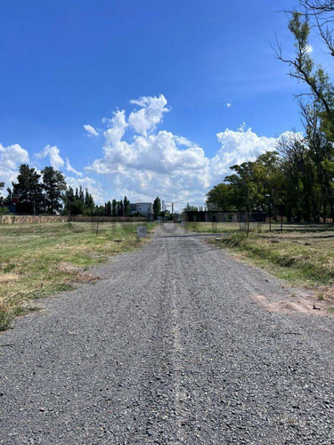 Plote En Pueblo 1 - Barrio Cerrado Don Carlos/ppubicado En Una De Las Zonas Más Atractivas...