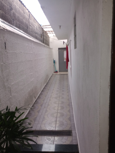 Casa De Dois Quartos Um Banheiro
