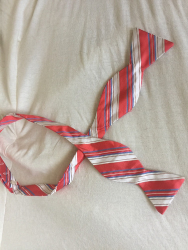 Corbata Bow Tie Humita Seda Blanca Rojo No Brooks Brothers