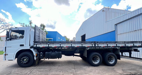 Mercedes-benz Atego-2430-6x2-2021-branco-carroceria