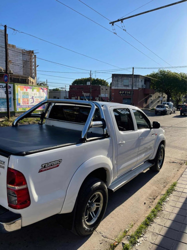 Toyota Hilux 3.0 Cd Sr C/ab I 171cv 4x2 2013