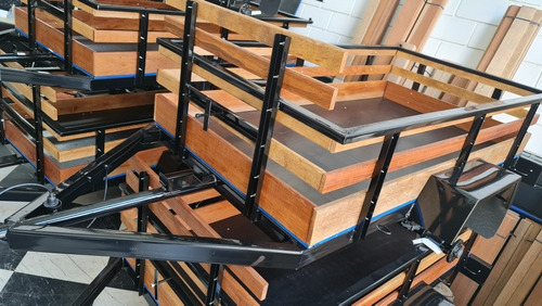 Carretinha Carreta Reboque Fazendinha 2x1,10 P Ent. 2021