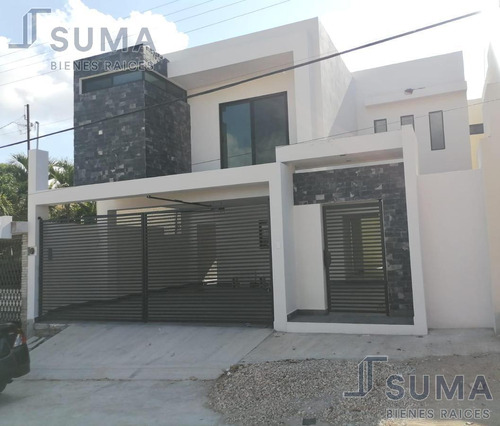 Casa En Venta Ubicada En Col. Primavera, Tampico Tamaulipas