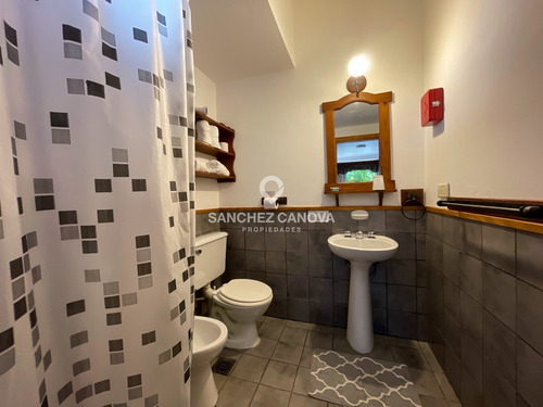 Imagen 19 de 30 de Turístico Cabaña En Venta En Bariloche, Patagonia, Argentina