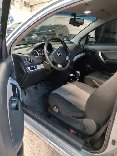 Imagen 3 de 5 de Chevrolet Aveo Lt