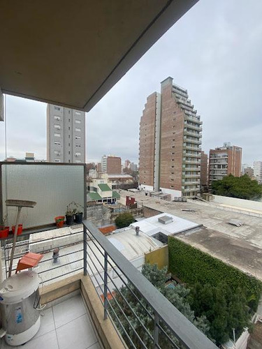Departamento En Echesortu De 1 Dormitorio