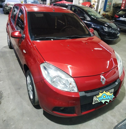 Imagem 1 de 10 de Renault Sandero 2013 - 1.0 16v Expression Manual Vermelho