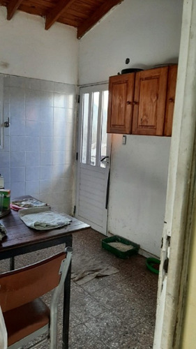 Imagen 13 de 19 de Casa Ph Al Contrafrente De 3 Ambientes En Venta - Castelar Norte