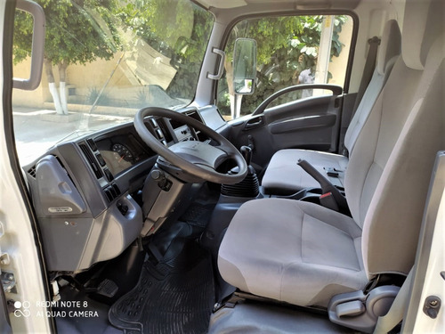 Imagen 6 de 14 de Isuzu Elf 600 K 2017 6 Toneladas