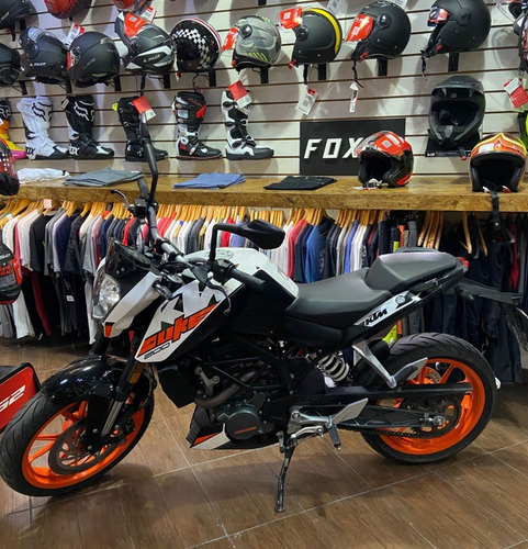 Imagen 3 de 22 de Ktm Duke 200 2019 Con 12 Mil Km En Marelli Sports