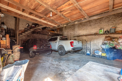 Venta Casa 4 Ambientes Con Terraza Propia, Wilde.