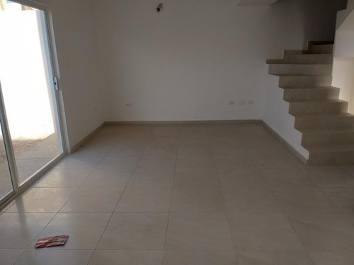 Imagen 5 de 11 de Casa Sola En Venta Fracc. Los Cedros