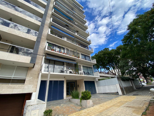 Apartamento Dos Dormitorios Zona Parque Batlle