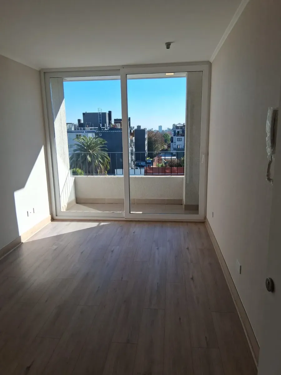 Imagen 3 de 16 de Arriendo Depto. 1d1b - Metro Los Orientales Y Plaza Egaña