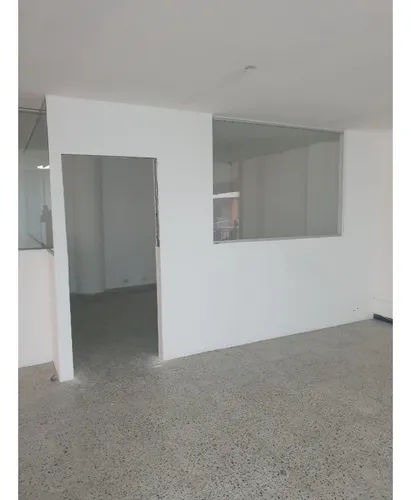 Local Comercial En Itagui, Centro De La Moda