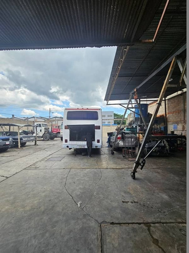 Galpón Comercial De Esquina, Ideal Para Taller Automotriz, Auto-lavado Y Afines, En Los Jarales San Diego