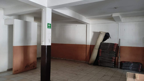 Imagen 5 de 6 de Locales En Renta, Excelente Ubicacion