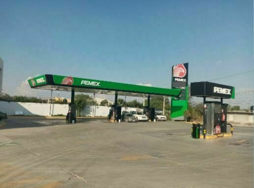 Imagen 2 de 6 de Venta De Local Con Gasolinera Funcionando