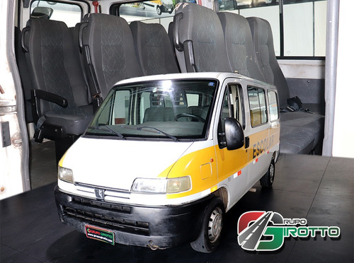 Peugeot Boxer Escolar 15 Lugares 2003 Seminova Financiada