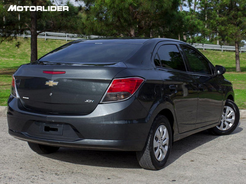 Imagen 5 de 25 de Chevrolet Prisma Joy Extra Full | Permuta / Financia