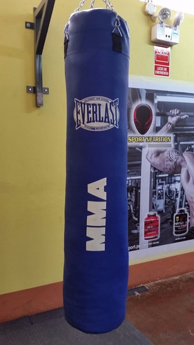 Imagen 2 de 2 de Saco De Box Everlast Nacional Con Relleno Y Cadena De Regalo