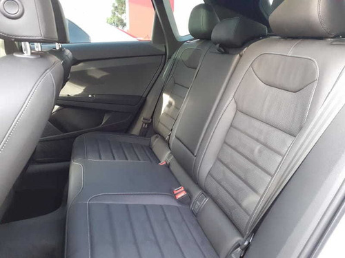 Imagem 9 de 15 de Volkswagen Taos Highline 250 Tsi