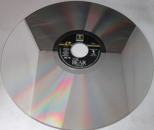 L'ours / The Bear / El Oso Laserdisc Importado Usa