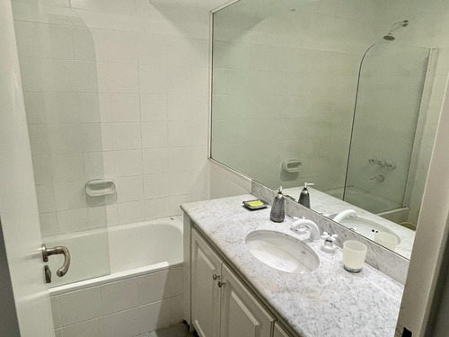 Maison De Charles - 240 M - 2.5 Hab, 3.5 Baños - Seguridad 24 Hs, Gym, Amoblado! Sobre Carlos Pellegrini Al 1300