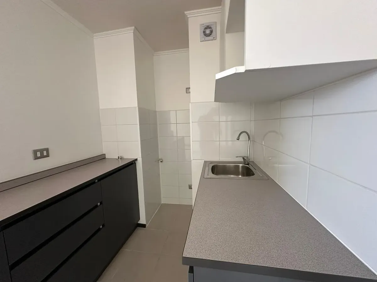 Imagen 3 de 14 de Arriendo Departamento 2hab 1ba Independencia