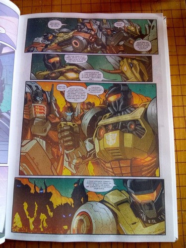 Imagen 3 de 5 de Dinobots Transformers Español Pasta Dura Comic Libro