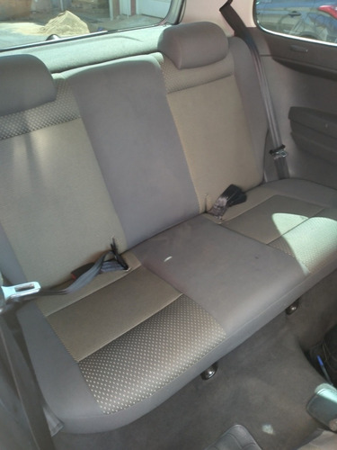 Imagem 4 de 7 de Volkswagen Fox 2009 1.0 Vht Total Flex 3p