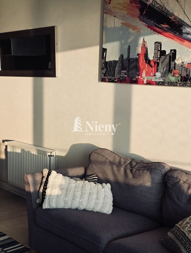 Departamento En Venta De 2 D, 2 B. En Viña Del Mar
