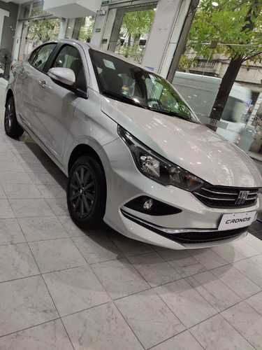 Imagen 3 de 25 de Fiat Cronos