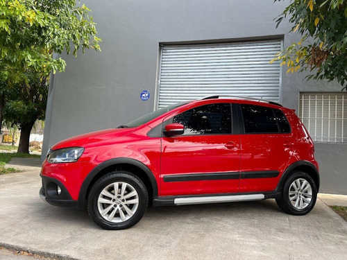 Imagen 17 de 25 de Volkswagen Crossfox Highline 2013 / 98000km 1º Dueño