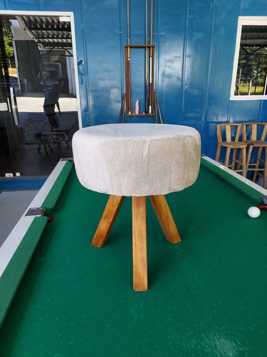 Imagem 5 de 5 de Puff Puf Banqueta Banco Decoração Pés Quadrado