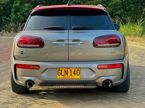 Mini Color Clubman Jhon Cooper Works (jcw) Modelo:2020