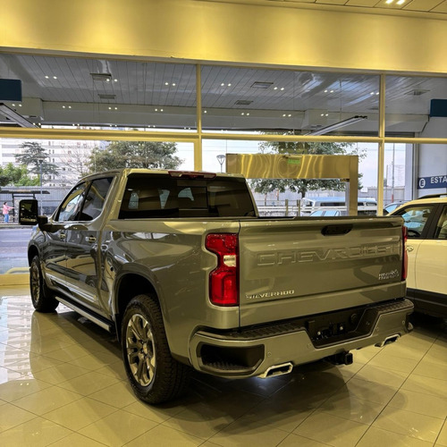 Chevrolet Silverado Chevrolet Silverado High Country V8 Automatica V8 5.3N 360CV