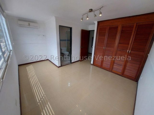 Imagen 9 de 15 de Apartamento En Venta Los Naranjos 22-24472 Eva Castillo 0414.306.72.20