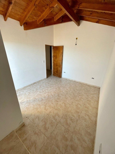 Imagen 10 de 15 de Duplex En Venta - Con Cochera Sin Expensas En Mar Del Tuyu Con Vista Al Mar