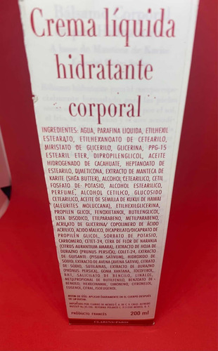 Imagen 3 de 5 de Clarins Crema Balsamo Super Hidratante - Corporal / 200ml