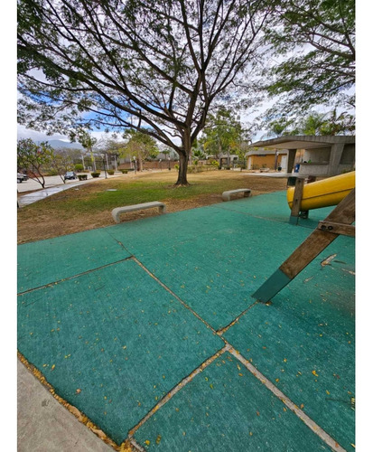 Venta De Apartamento En El Conjunto Residencial Los Apamates Suites I