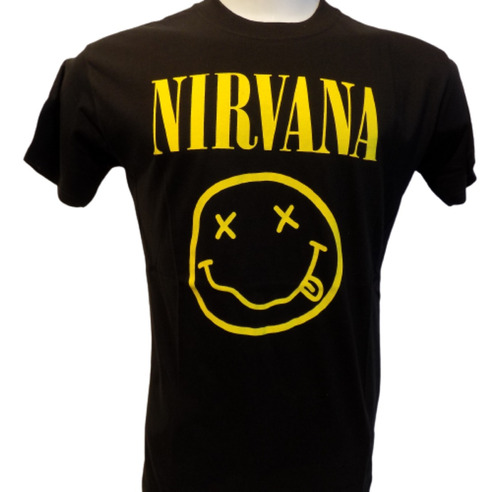 Remera De Nirvana Logo Vs. Modelos Rockería Que Sea Rock 