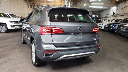 Imagen 13 de 16 de Vw Taos Comfortline 250 Tsi 0km Financio Tomo Usados 2022