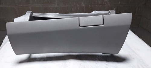Guantera Superior Corolla 09/13