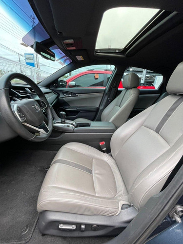 Imagem 8 de 11 de Honda Civic Touring Cvt